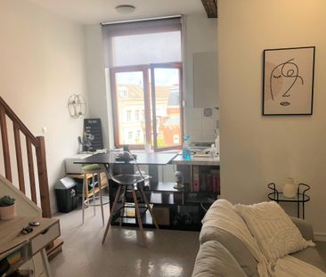 APPARTEMENT T1 BIS EN DUPLEX HYPER CENTRE - Photo 3