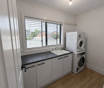 25 Jacob Crescent, Glenroy NSW 2640 - House For Rent | Domain - Photo 2