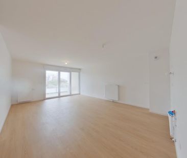 Location Appartement 3 pièces 63m² POITIERS 86000 - Photo 3