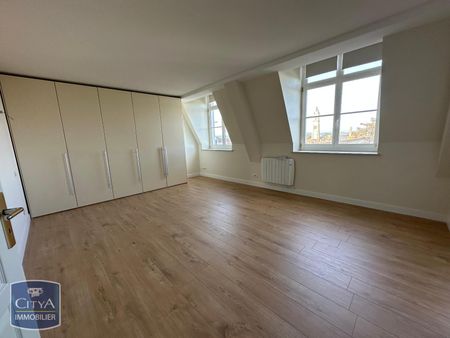 Location Appartement 4 pièces 165m² CAMBRAI 59400 - Photo 5