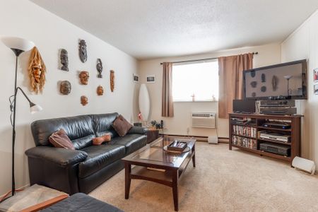 Unit 118 - Photo 4