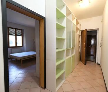 Via Pietro Savorgnan di Brazzà, Florence, Tuscany 50127 - Photo 2