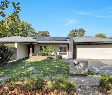 Expansive living in the Inner North - Photo 4