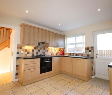 66 Ballymacash Road, Lisburn, BT28 3EY - Photo 6