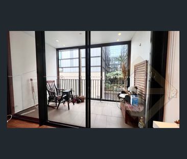 Genuine fully furnished one bedroom plus study apartment available now - Photo 5