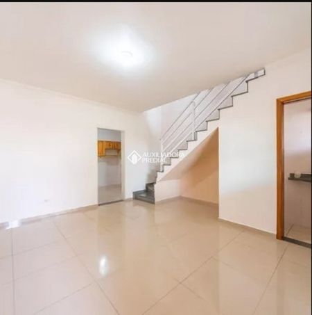 Sobrado com 3 quartos e 92m² para alugar em Vila Linda, Santo André. - Foto 3