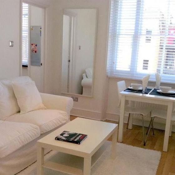 NOTTINGHAM PLACE, W1U, London - Photo 1