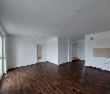 Große Familienwohnung / 2 Balkone / Modern - Photo 2