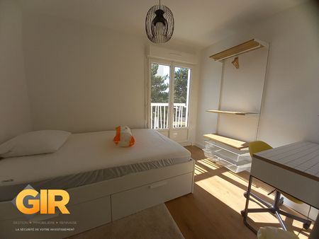 Location Maison 1 pièce 68m² RENNES 35000 - Photo 2