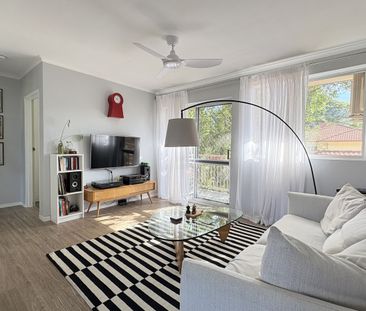 Gorgeous 2 bedroom unit with easy access to Moorooka Train Station! - Photo 3