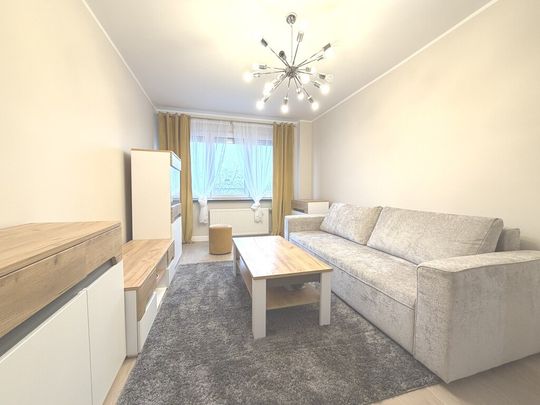 Wynajem | 3 pokoje 57 m² | al. Boh. Warszawy - Photo 1