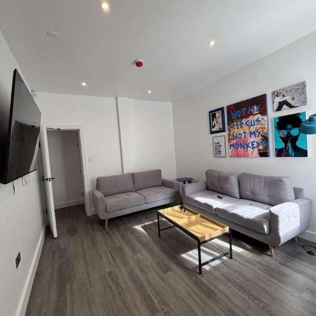 Whitby Road, Fallowfield, M14 - Photo 1