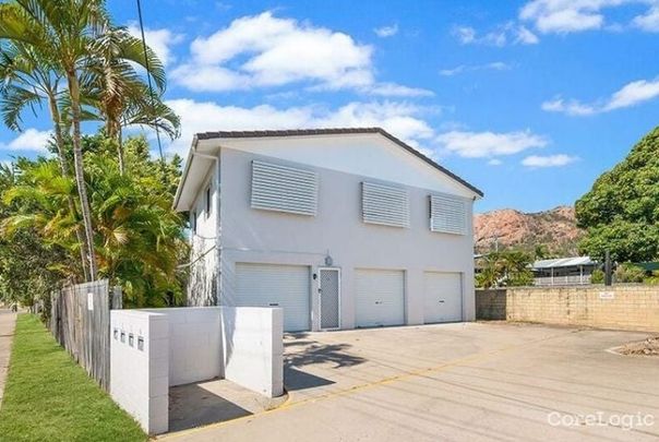 4/18 Redpath Street, North Ward - Photo 1