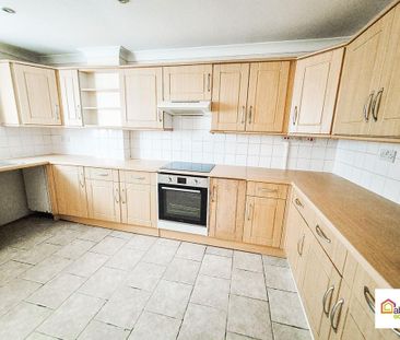 3 bedroom terraced house to rent - Photo 5