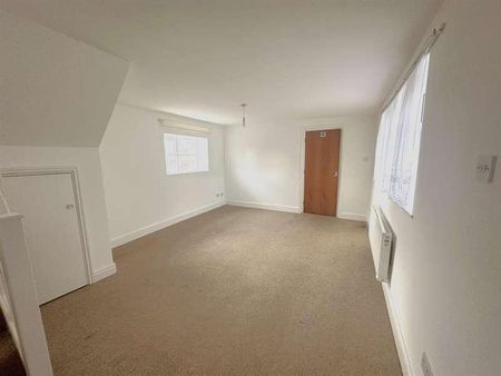 Flat, Wilton Post Office, Wilton, Ross-on-wye, HR9 - Photo 2