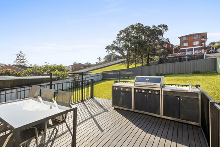 14 Dean Road, Warrawong NSW 2502 - House For Rent | Domain - Photo 3