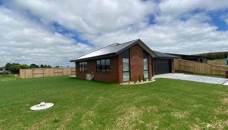 53 Thomson Avenue - Photo 5