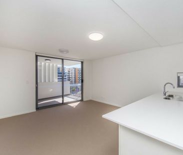 2407/27 Charlotte Street, Chermside QLD, Belconnen - Photo 4