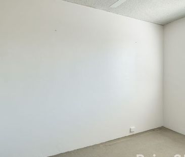 Two Bedroom Beachside Unit - Photo 6
