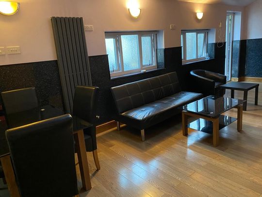 Florence Road, Southall, UB2 5HX - Photo 1