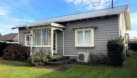 A Perfect Family Home - FIRST WEEK RENT FREE! - Photo 5