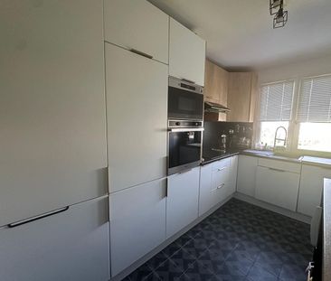 Appartement 4 pièces meublé- Chatou - Europe - Photo 2