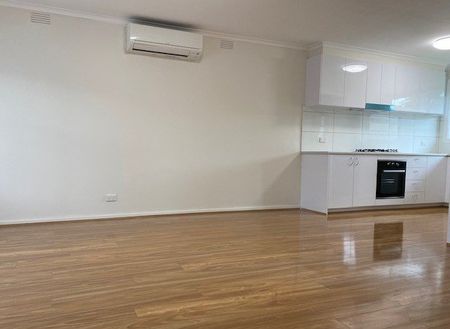 Fresh 2 bedroom unit now available - Photo 4