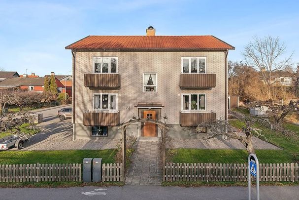 Norra Storängsvägen, Finspång - Photo 1