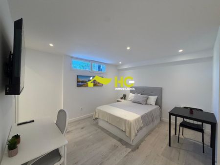 Alquiler Estudio en Urbanización - El Bosque, Villaviciosa De Odón - Photo 2