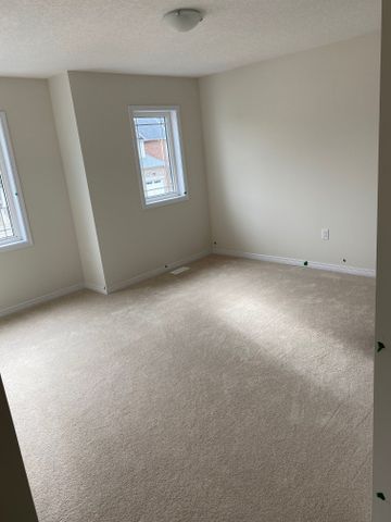 For Lease - 8731 Chickory Trail, Niagara Falls, Ontario - Photo 3
