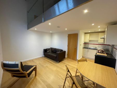 1 bedroom flat to rent - Photo 4