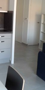 1 pièce - Meublé - 28,37 m² - 2ème étage - Colocation non autorisée - Photo 3