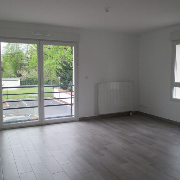 Location Appartement 1 pièce 31m² ORLEANS 45100 - Photo 1