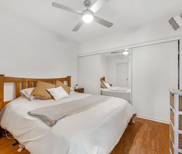 Coastal Hideaway - Walk to Beach & Park - Photo 2