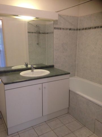 location Appartement T3 DE 60.27m² À PESSAC - Photo 3