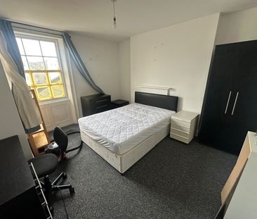 Room in a Shared Flat, Rock Street, BN2 - Photo 4