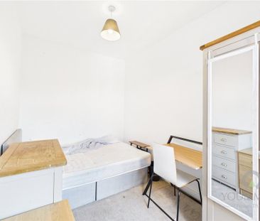 4 bedroom house to rent - Photo 3