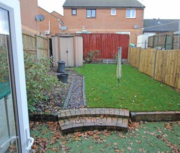 3 bedroom semi-detached house to rent - Photo 3