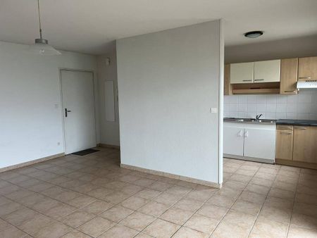 Location appartement t2 45 m² à Villefranche-de-Rouergue (12200) - Photo 3