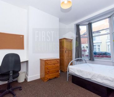5 bedroom terraced house to rent - Photo 1