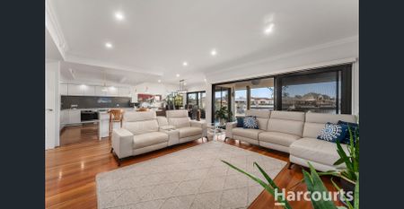 Canal Living at Its Finest - Photo 3