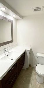 Renovated Junior Two Bedroom in Beautiful Brackendale - Photo 4