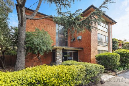 1/657 Brunswick Street, Fitzroy - Photo 2