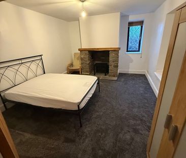 Room in a Shared House, Stanley Cottages, BS7 - Photo 3