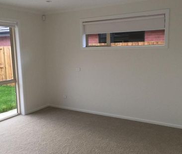 285 Dixon Road - Photo 5