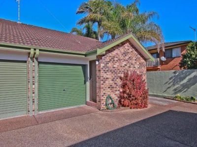 LOW MAINTENANCE LIVING - Photo 3