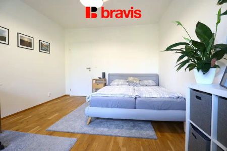 Pronájem bytu 2+1, Brno - Kohoutovice, ulice Borodinova, zařízený, balkon, sklep - Fotografie 4