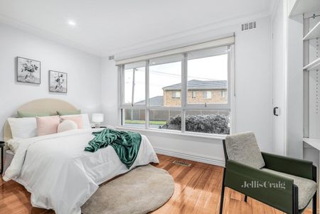 27 Windsor Avenue, Mount Waverley - Photo 4