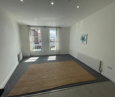 Apt 4, 42 - 46 Upper Newtownards Road, Belfast, BT4 3EL - Photo 1
