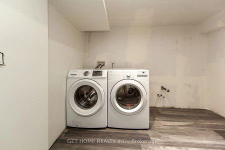 Detached Home For Lease | E9239530 - Photo 2